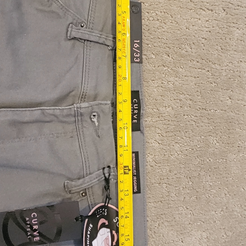 Chic Gray Pants/Jeggings - Picture 5 of 10
